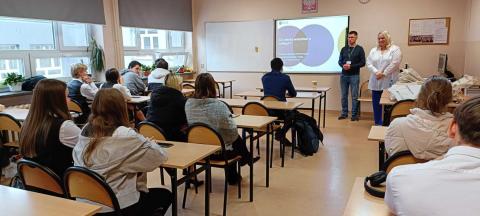 Zdjęcie ze spotkania w ramach Światowego Tygodnia Przedsiębiorczości 